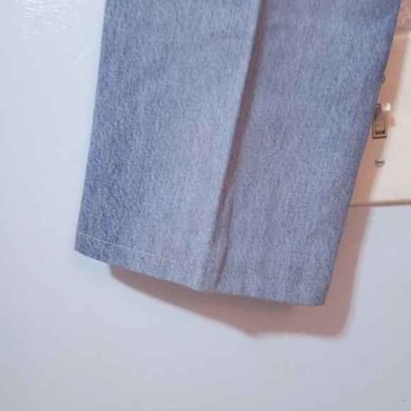 VTG Calvin Klein Women's Light Wash Denim Distressed High Rise Jeans Size 8 - Picture 7 of 7